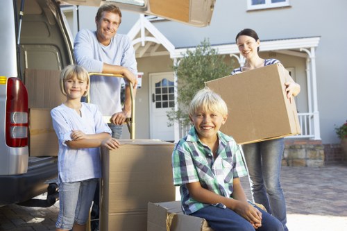 Easy booking of furniture pick-up service in Mayfair