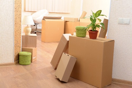 Customer booking removal truck service in Mayfair